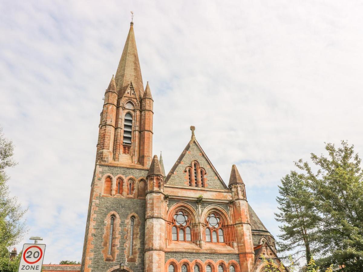Apartment 1 St Mary'S Church Moffat Bagian luar foto