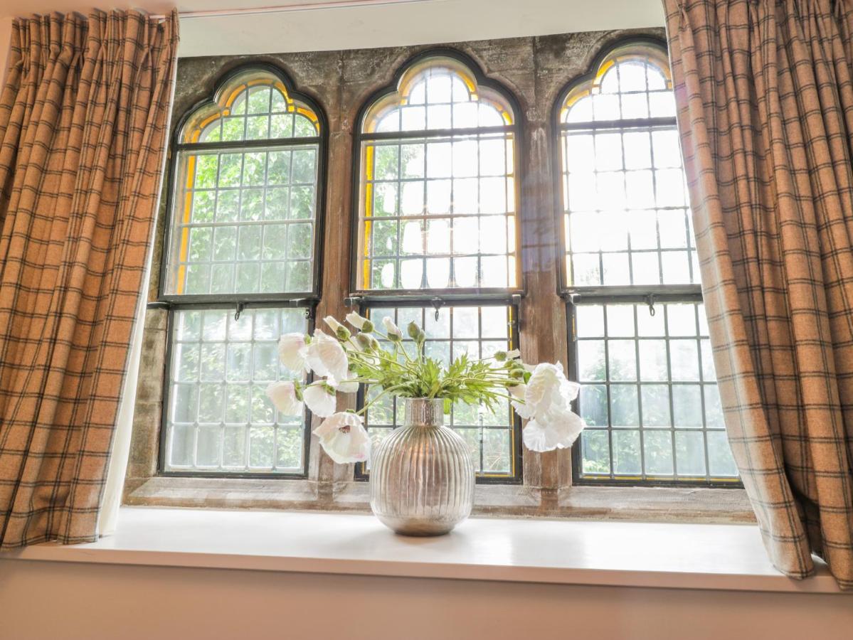 Apartment 1 St Mary'S Church Moffat Bagian luar foto